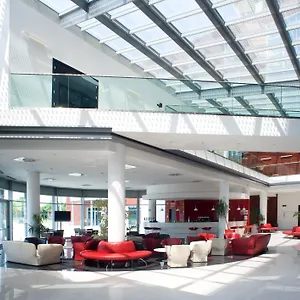 **** Отель Domina Milano Fiera Италия