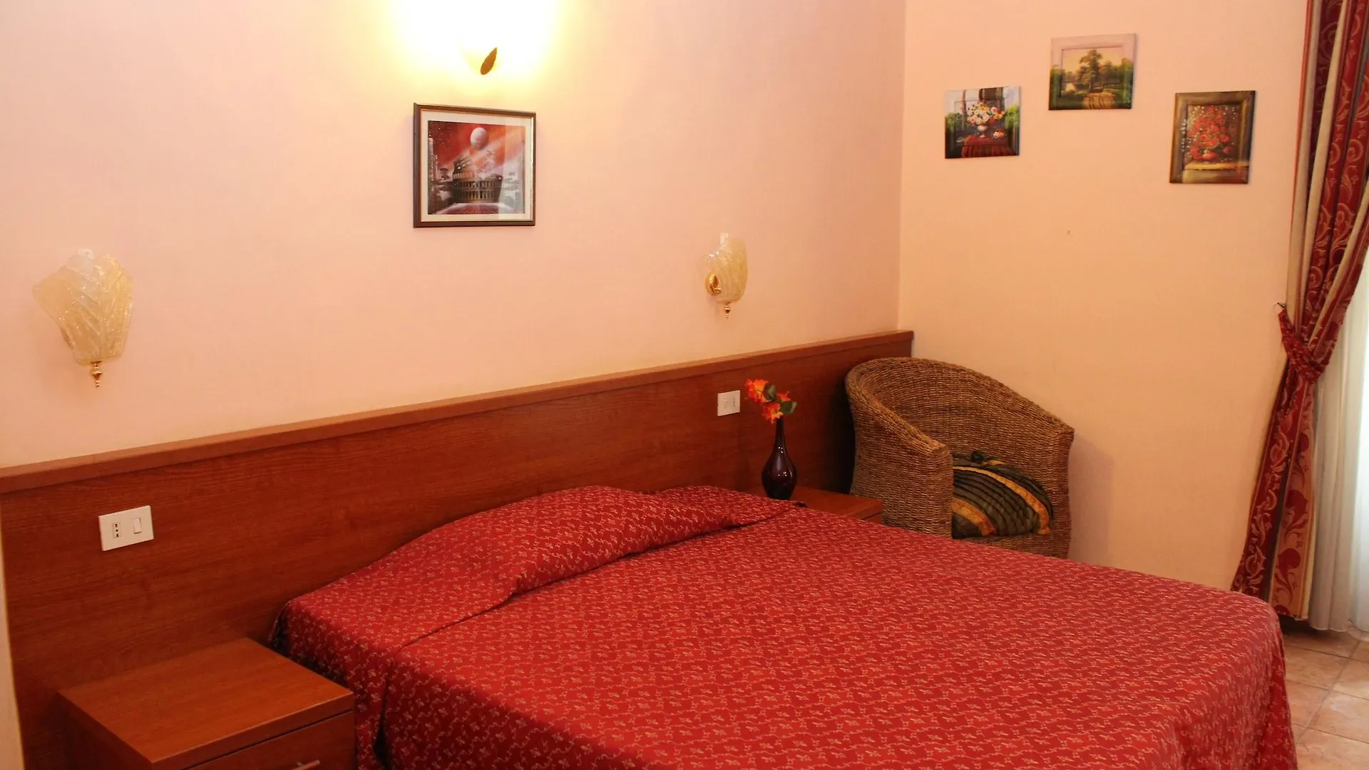 Giovy Bed & Breakfast Rome 2*,  Italy