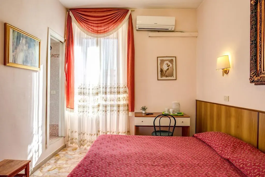 Giovy Bed & Breakfast Rome 2*,  Italy